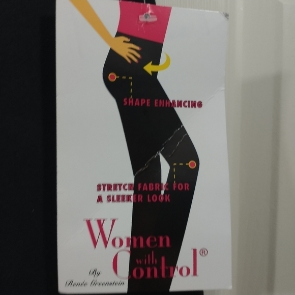 Women with Control Black Crop Pants XS - Picture 2 of 9